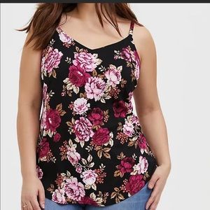 Torrid essential stretch tank